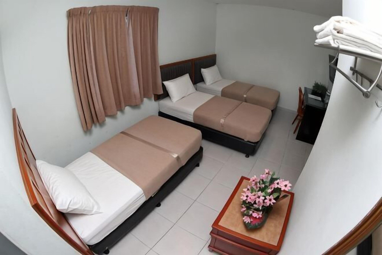 Others 5, Hotel Rembia, Alor Gajah