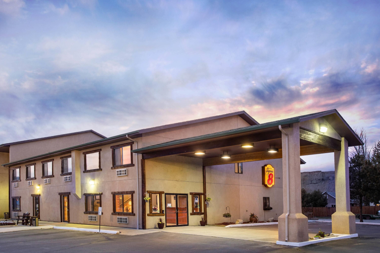 Exterior & Views 2, Super 8 by Wyndham Kremmling, Grand