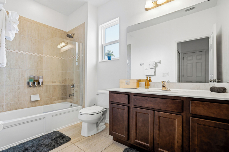 Bathroom 4, Blissful Retreat 6 Bedrooms, Polk