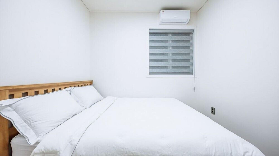 Bedroom 3, Chuncheon Palace Pension, Gapyeong