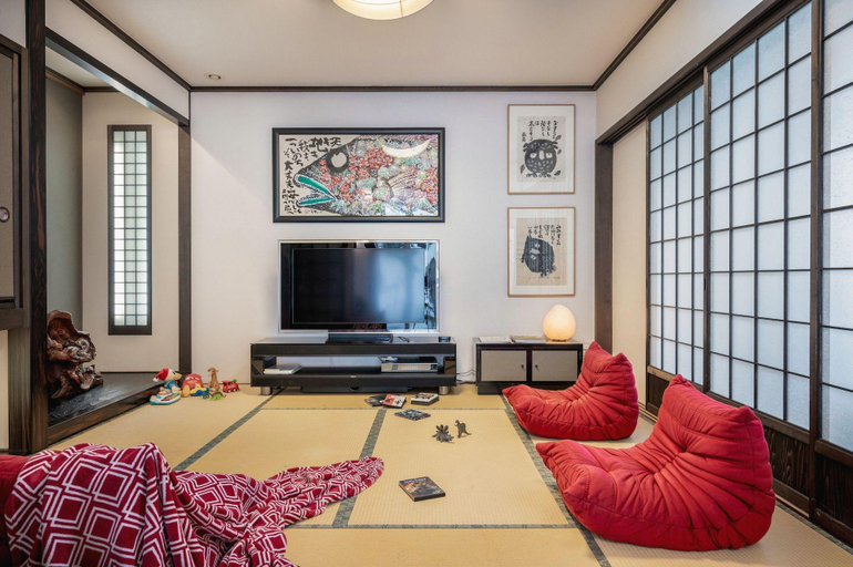 Others 2, Shochikubai by H2 Life, Furano
