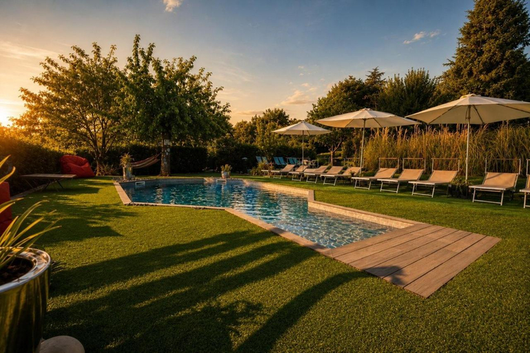 Sport & Beauty 5, GAN EDEN b&b, Bologna