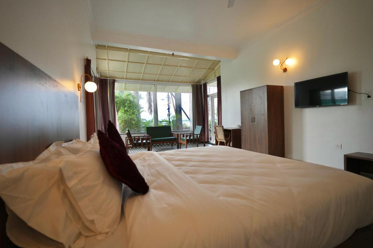 Bedroom 2, BHOPAL LAKE STAYS, Bhopal