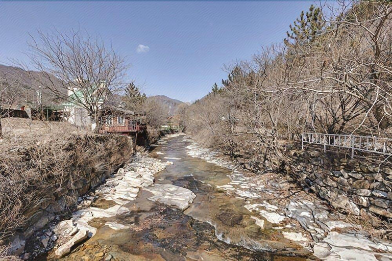 Others 4, Gyeongju Log Cabin, Gyeongju