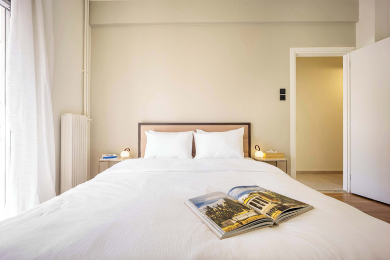 Room 4, Spacious 2BR Koukaki Balcony Acropolis, Attica
