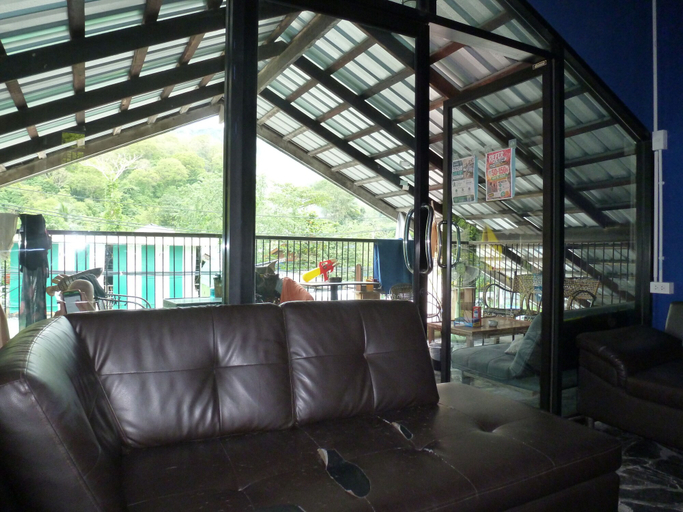 Living area 3, Nok Guest House And Hostel, Ko Phangan