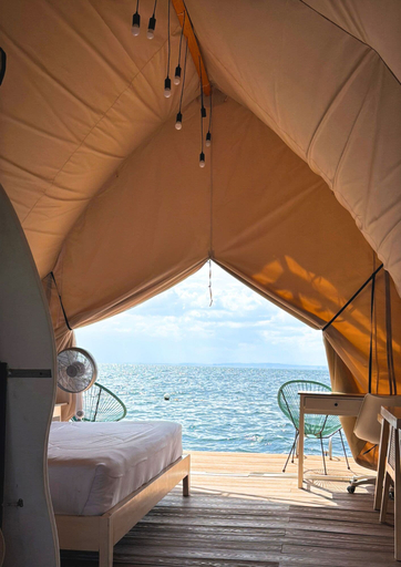 Others 2, Floating Home in Reef Resort Unit 9, Samal City