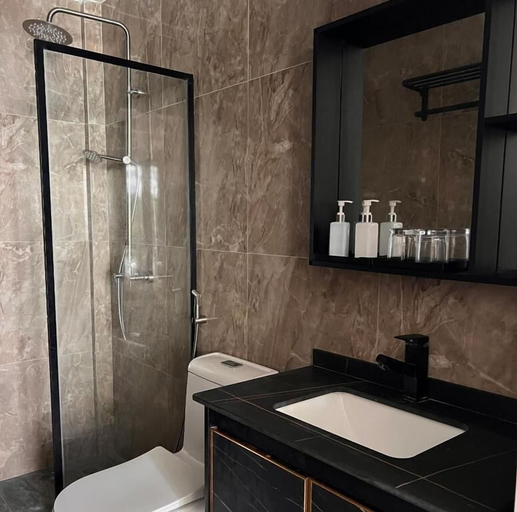 Bathroom 2, Alma Maldiva beach hotel