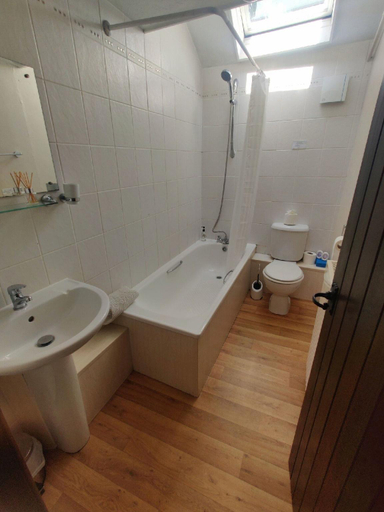 Bathroom 4, Birds Farm, Essex