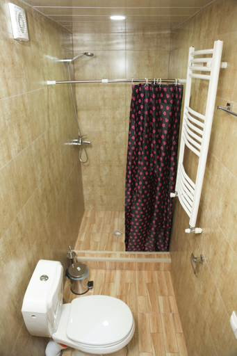 Bathroom 3, My Space Kazbegi, Kazbegi