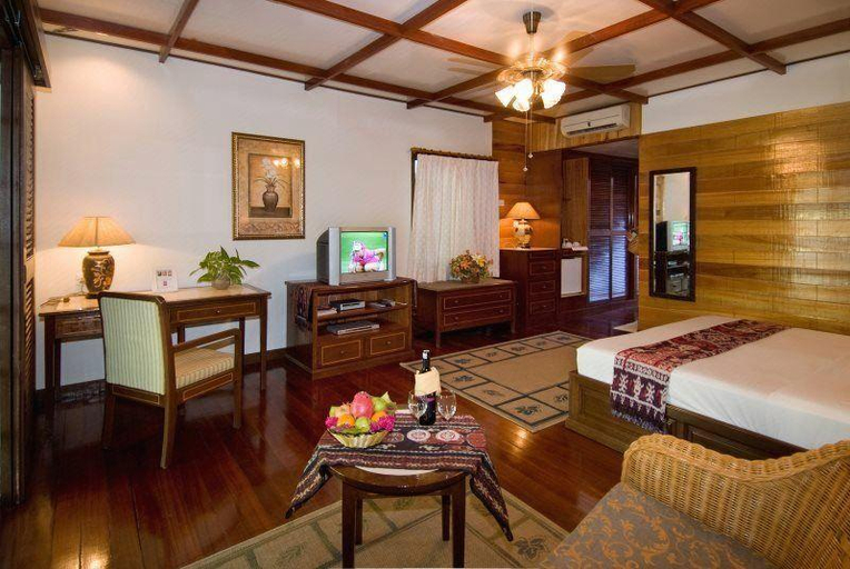 Bedroom, Mabul Water Bungalows, Semporna