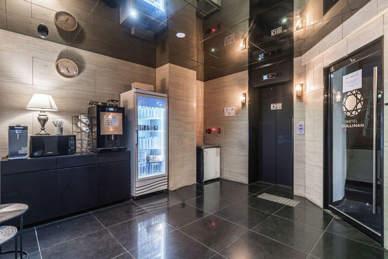 Others 5, Hotel Cullinan DaeChi, Gangnam
