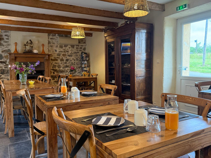 Food & Drinks 2, Chez Les Hollandais, Finistère