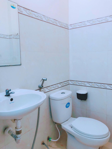 Bathroom 3, Bot Bien Homestay, Phan Thiết