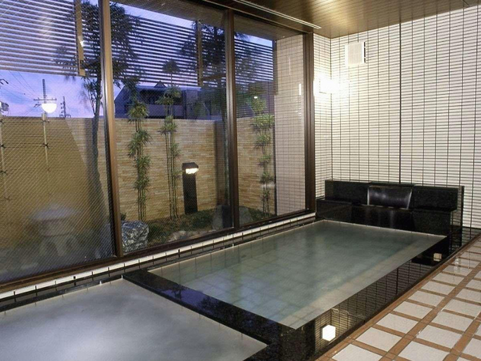 4, New Toyo Hotel 2, Toyohashi