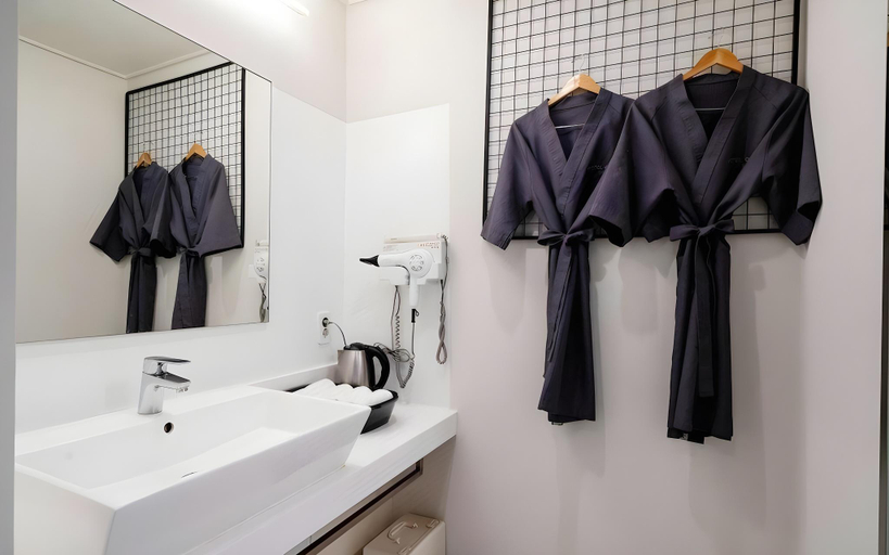 Bathroom 3, Wonju Hotel Haru, Wonju
