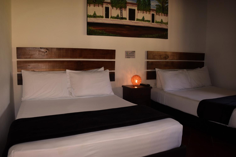 Bedroom 2, Hotel Campestre Palmas del Zamorano, Curití