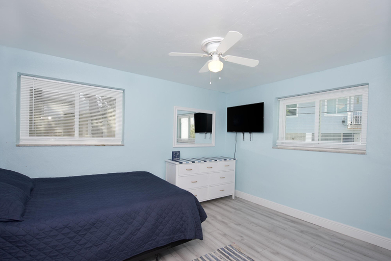 Bedroom 3, Mermaid Tales 2BR #5 and #6, Lee