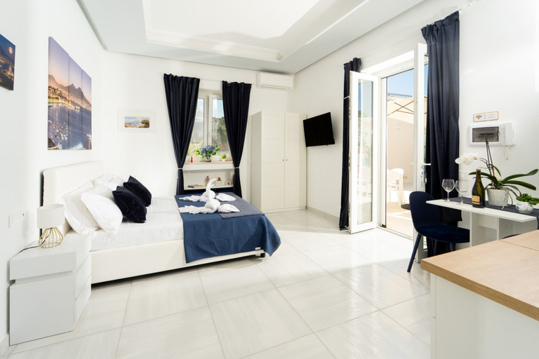 Room 4, Estate4home - Capri Darly Apartment, Napoli