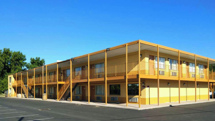 Exterior & Views 2, Express Inn Newport News, Newport News