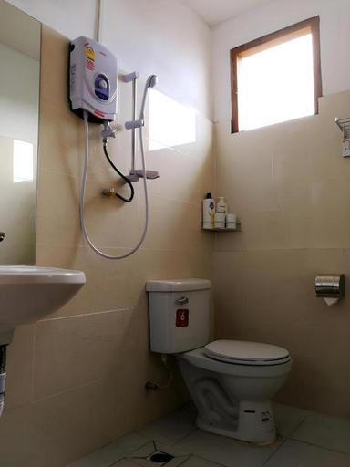 Bathroom 3, Central Vienna Hostel, Vientiane