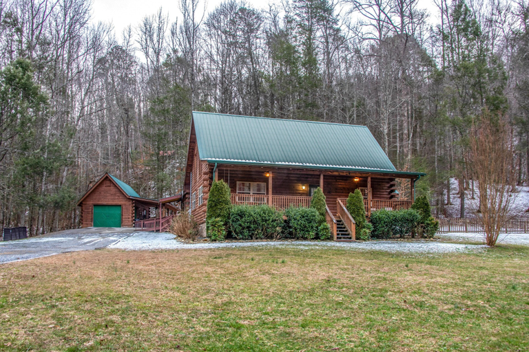 Exterior 5, Bamboo Hideaway, Sevier