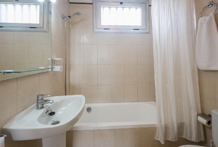 Bathroom 5, Apartamentos Charco del Conde, Santa Cruz de Tenerife