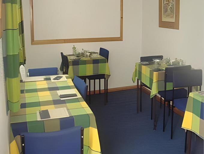 Restaurant, Charde Guest House, Birmingham