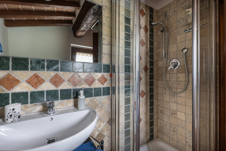 Bathroom 4, Casale Tiziano by PosarelliVillas, Perugia