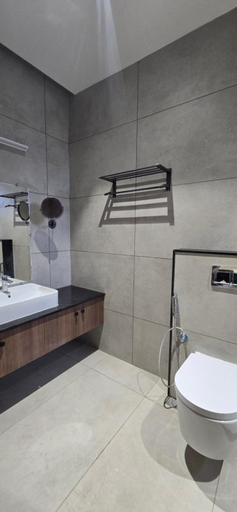 Bathroom 2, ANTARA STAY, Tiruppur