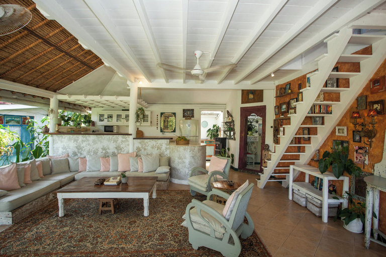 Lobby 3, Charming 2BR Villa, Private Pool, Lush Gardens, Cozy Escape - Villa Taje, Badung