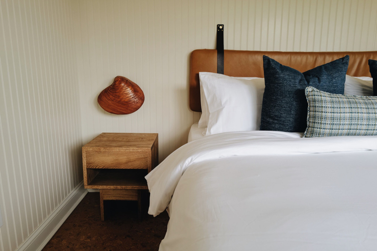 Room 4, Barlume Beach Montauk, Suffolk
