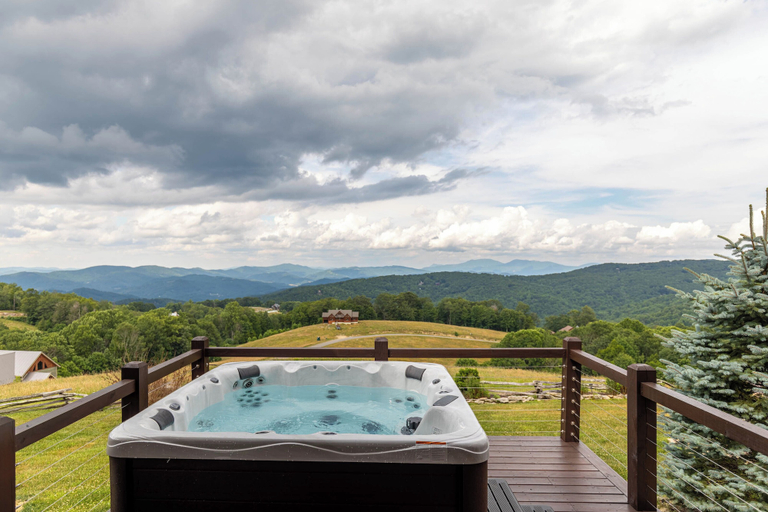 Sport & Beauty 5, Sunrise Lodge at Eagles Nest, Avery