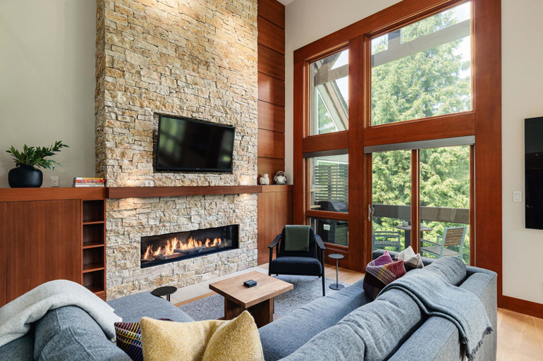 Living area 4, Northlight Retreat at Alpine Greens, Squamish-Lillooet