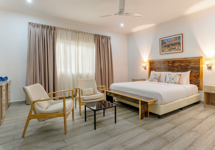 Bedroom 3, Voilà Beau Vallon