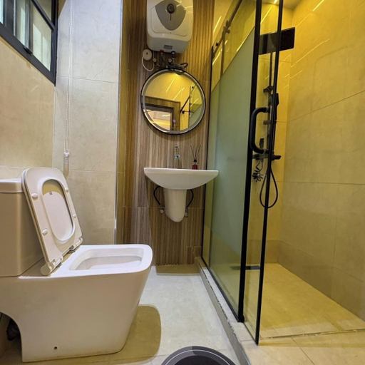 Bathroom 4, Ahube Apartment, AbujaMun