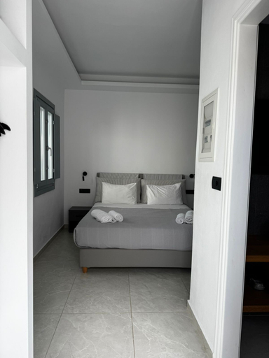 Bedroom 3, Nastram Suites Oia, South Aegean