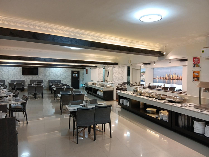 Food & Drinks 5, Downtown Business Hotel, Kancheepuram