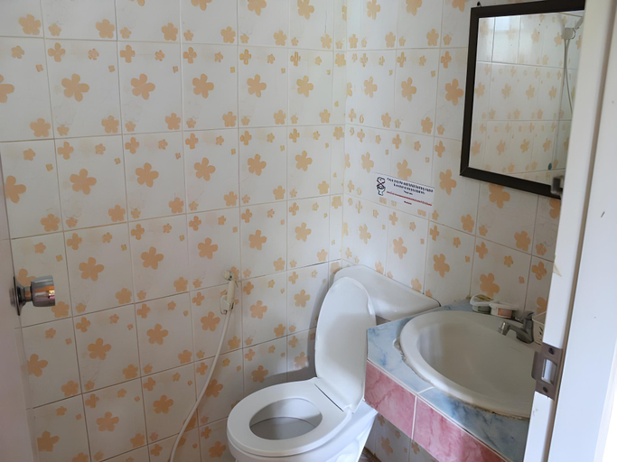 Bathroom 2, Keardmanee Resort, Koh Chang