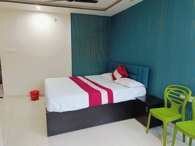 Bedroom 2, The Royal Green Residency, Varanasi