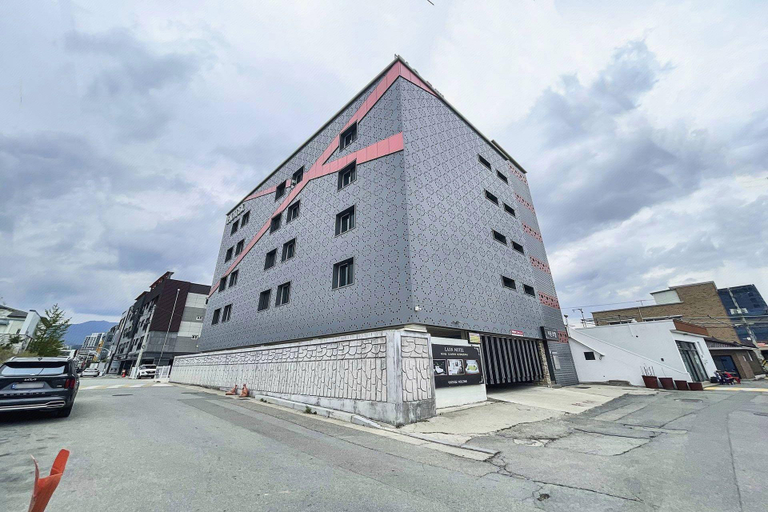 Exterior & Views 1, Sokcho Laon Hotel, Sokcho
