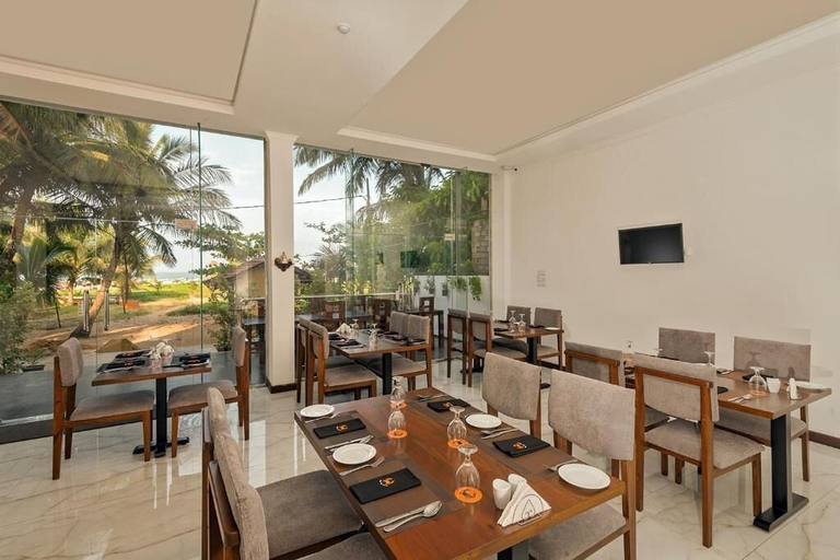 Food & Drinks 5, Beverly Beach Resort - Negombo, Negombo