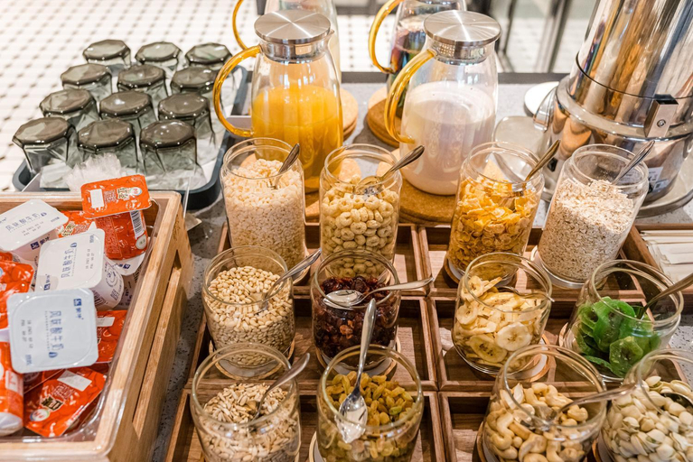Food & Drinks 5, Atour X Hotel Shanghai Pudong Zhangjiang High Tech Park Zhangjiang Road, Shanghai