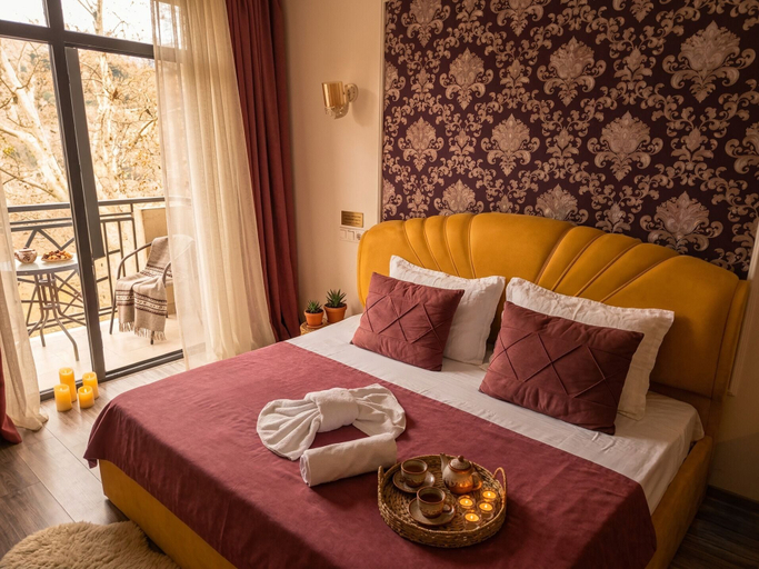 Room 2, Riverside Central Apartments, Tbilisi