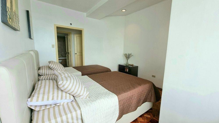 Bedroom 2, Amazing Marina Residential Suites