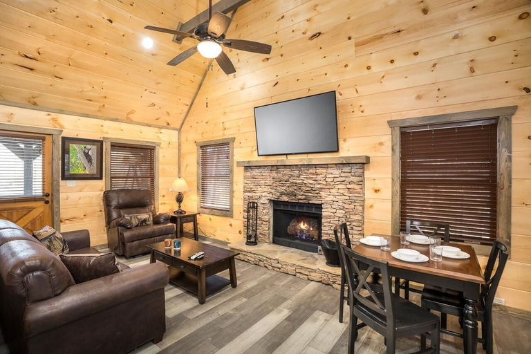 Interior 3, Gone Fishing, Sevier