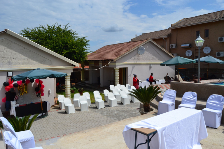 Food & Drinks 4, Kamogelo Guest House, Bojanala