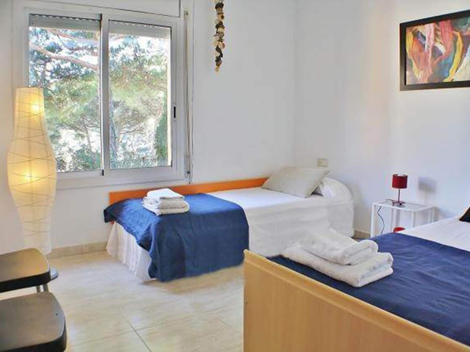 Room 4, Casa Mimosa in Begur, Girona