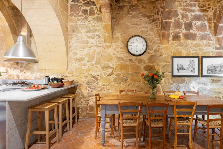 Food & Drinks, Casa Mezzodi' - Luxurious 18th C. Farmhouse with Gardens & Pool