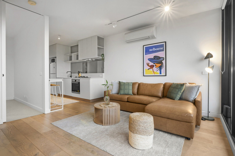 Living room 5, Bright 1-bed Stay Near Crown Melbourne, Melbourne